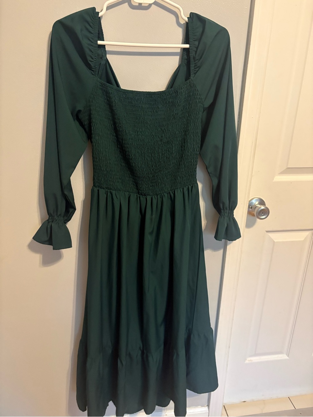 Smocked Bodice Long Sleeve Maxi Dress in Forest Green